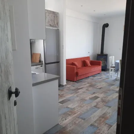 Spacious Sea View By The Port Apartamento Elafonissos